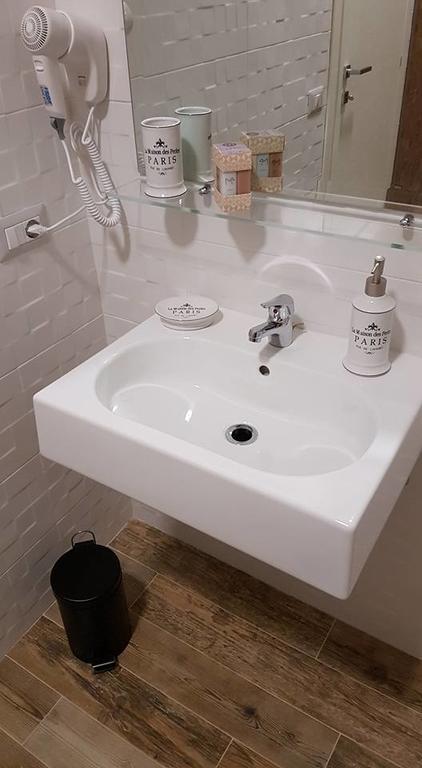 B&B Via Veneto Кротоне Екстериор снимка
